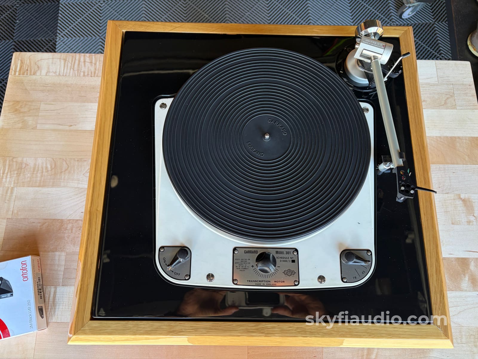 Garrard 301 Vintage Turntable w/Custom Plinth Linn Tonearm and New Sumiko Turntable