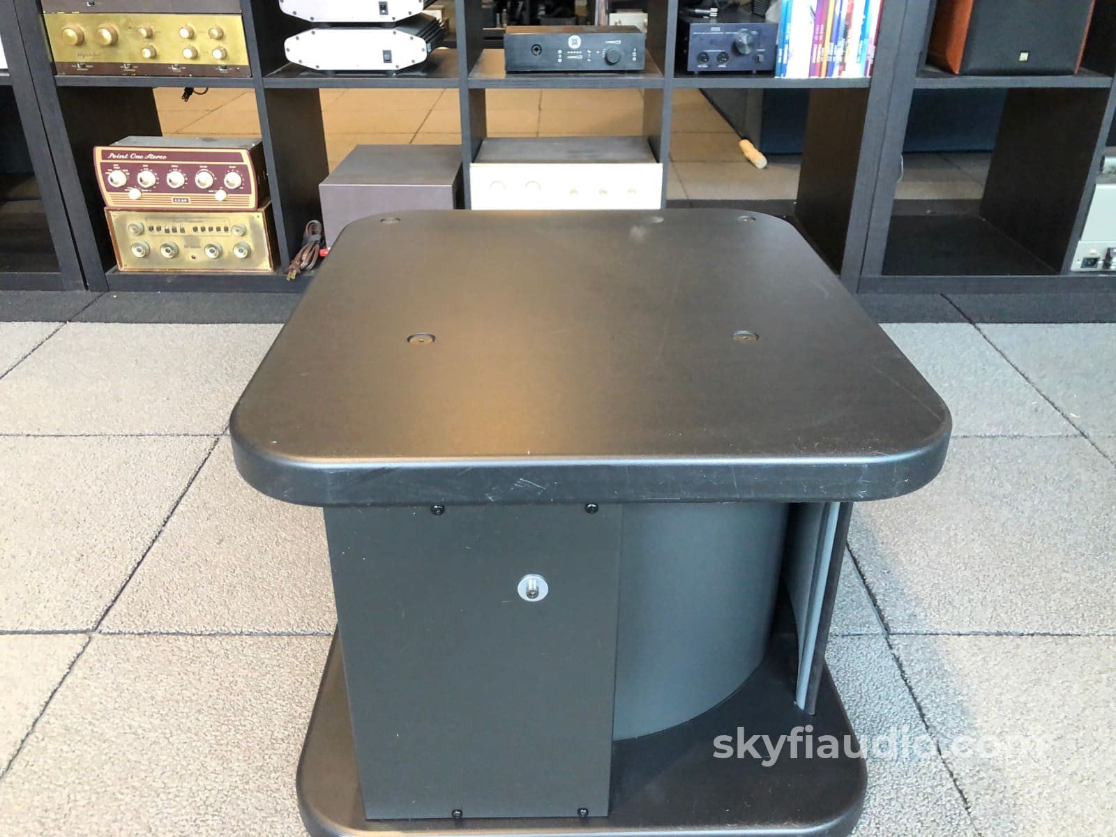 Genelec 7060B Pro Audio Powered Subwoofer Speakers