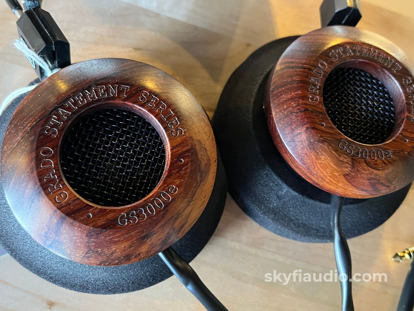 Grado GS3000e Statement Series Headphones Headphones
