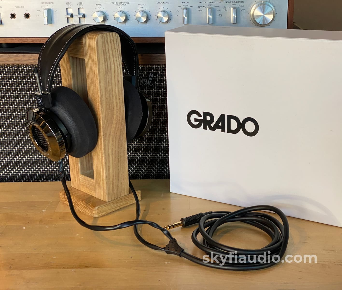 Grado in ear online headphones