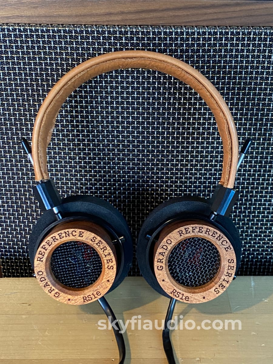 Grado Rs1E Reference Series Headphones In Box