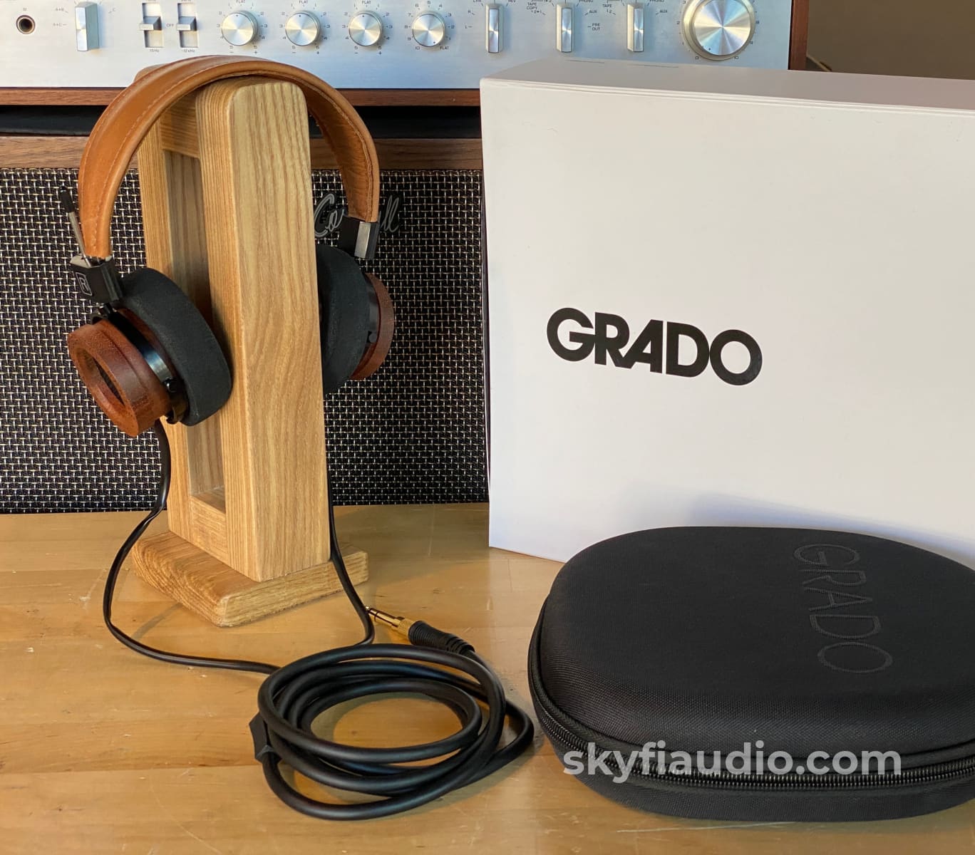 Grado RS1e Reference Series Headphones In Box