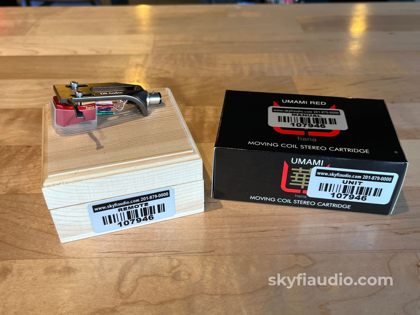 Hana Umami Red W/ DS Audio HS-001 Headshell- Calibrated for 1200G/GME - Phono Cartridge