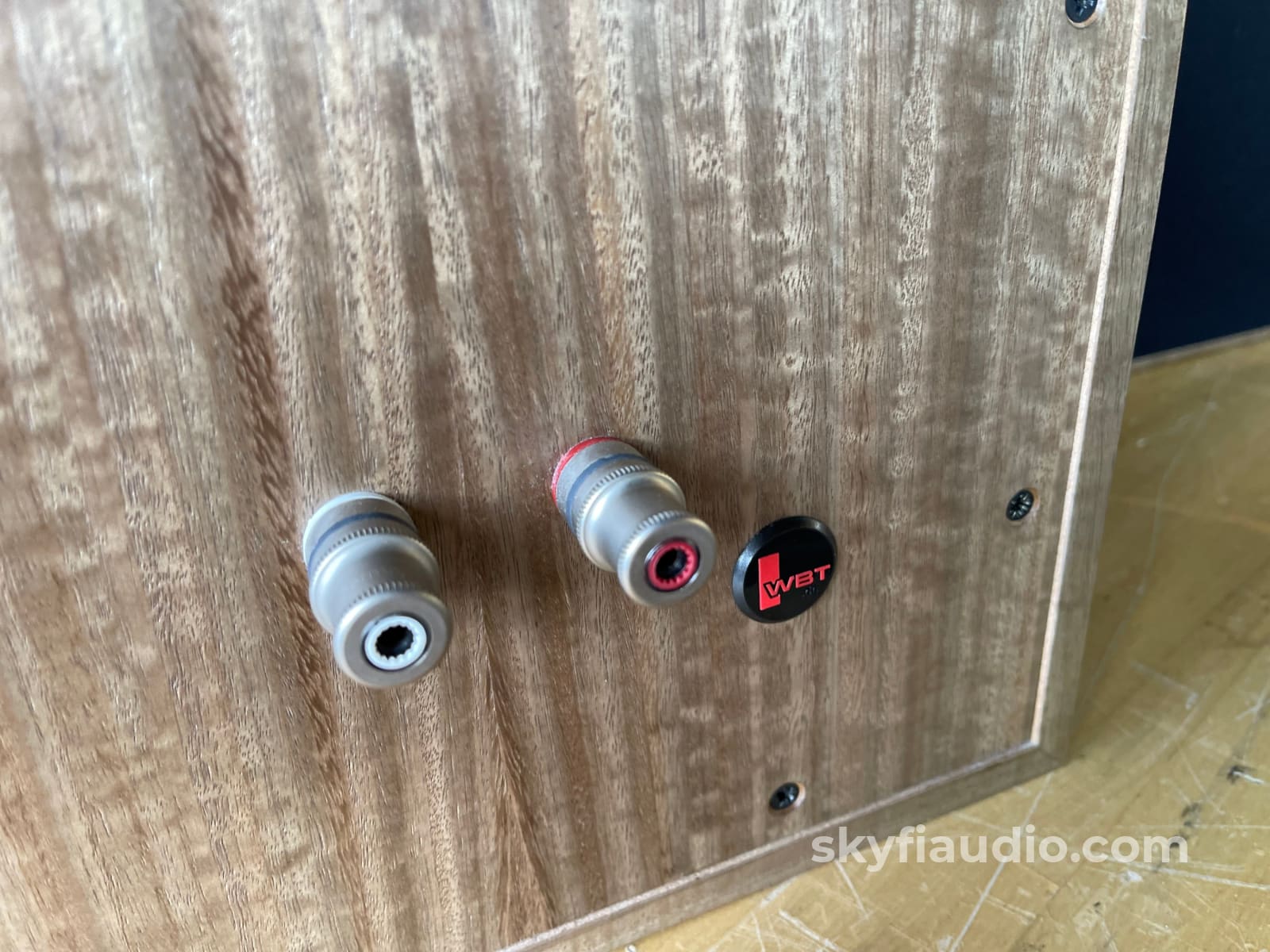 Harbeth 30.2 40Th Anniversary Edition Speakers In Rare Finish
