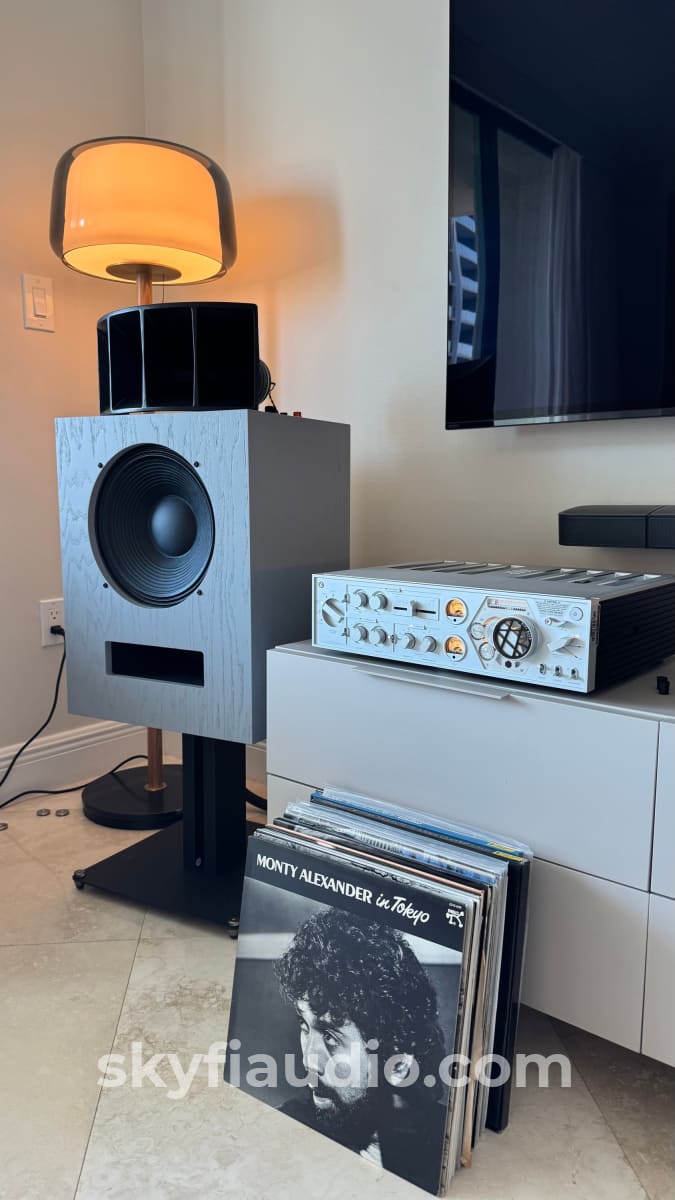 Hifi Rose RA180 Integrated Amplifier (Silver) Integrated Amplifier