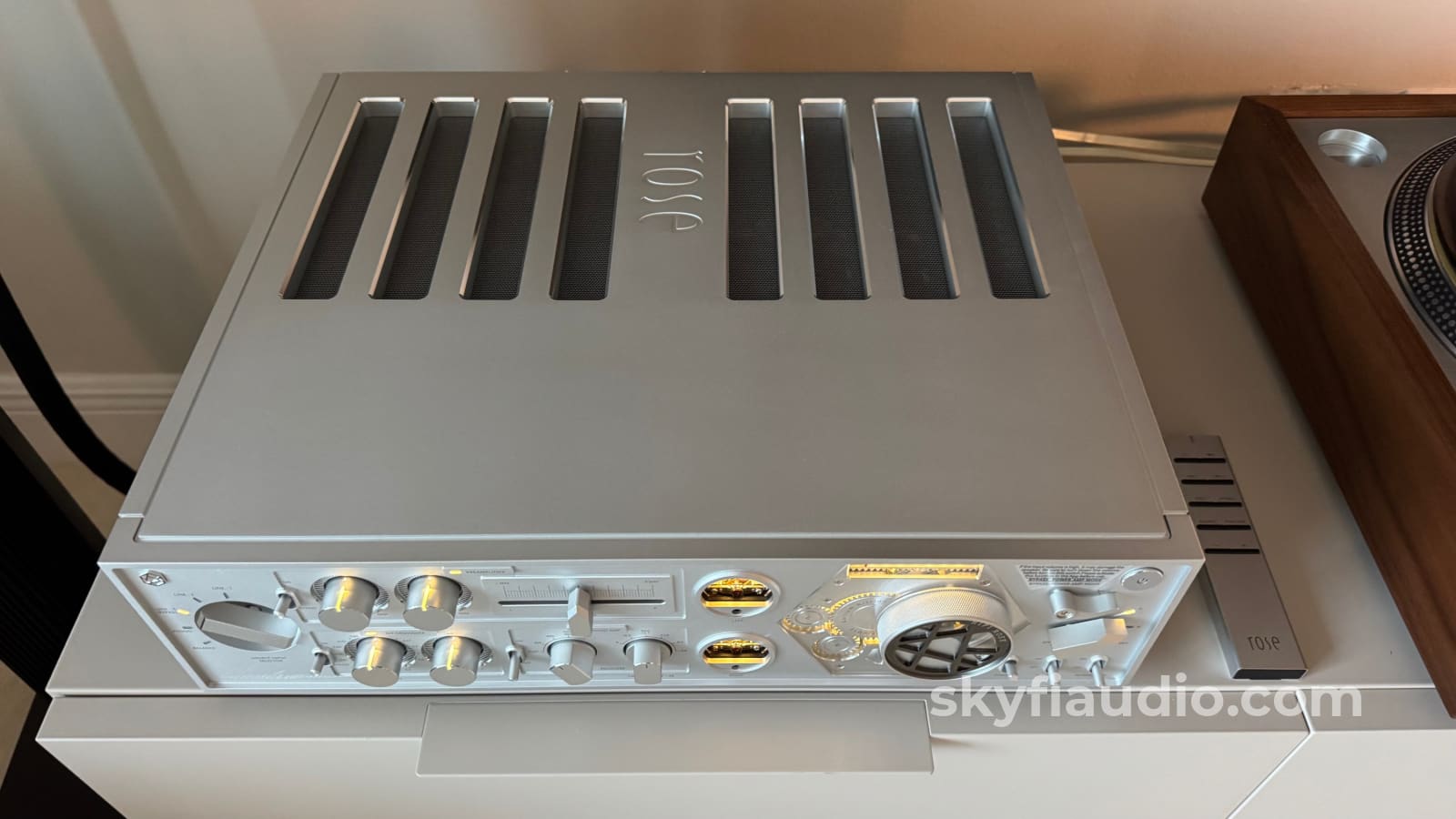 Hifi Rose RA180 Integrated Amplifier (Silver) Integrated Amplifier