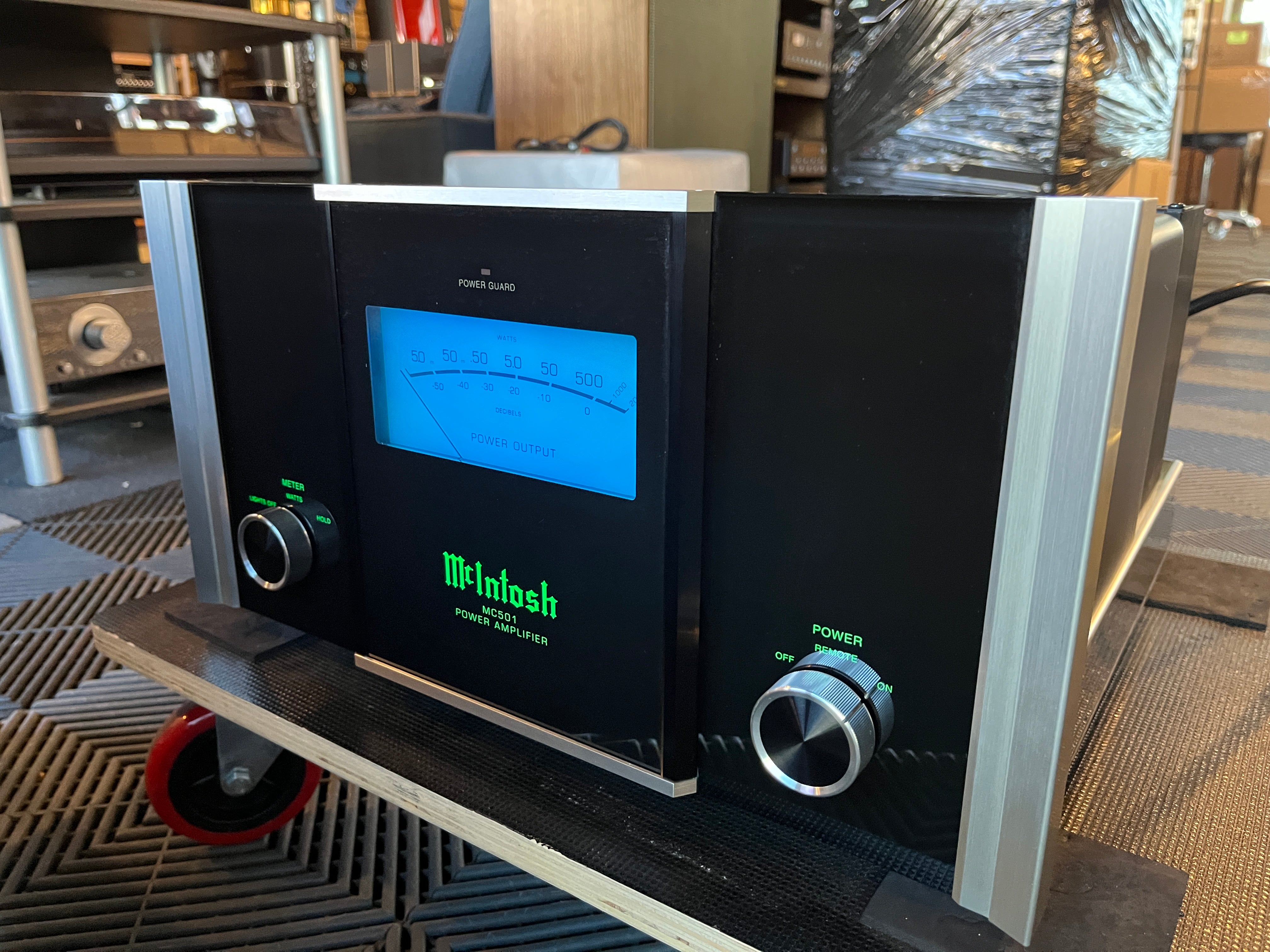 McIntosh MC501 Monoblock Amplifier Pair - Consecutive Serials, Fiber Optic