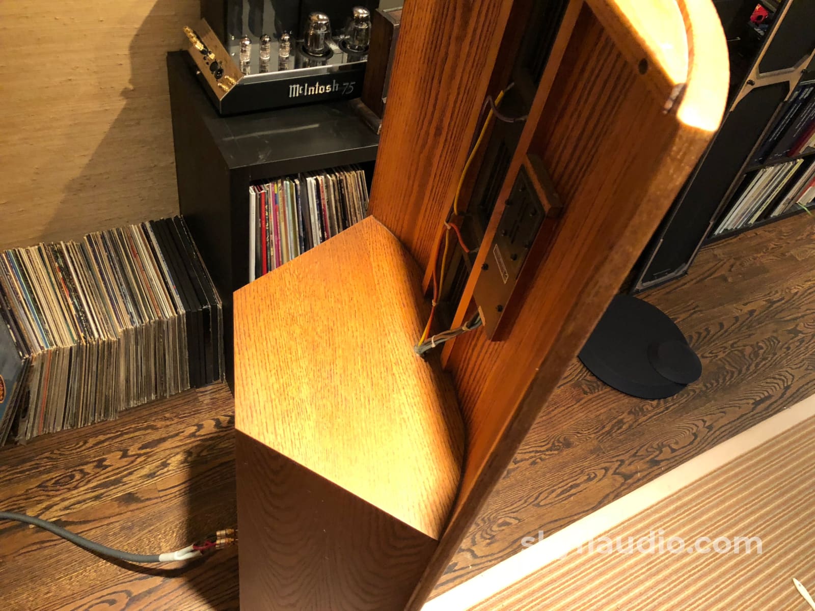 Infinity Reference Standard Rs Ii-B Vintage Ribbon Speakers With Lf Eq Near Perfect