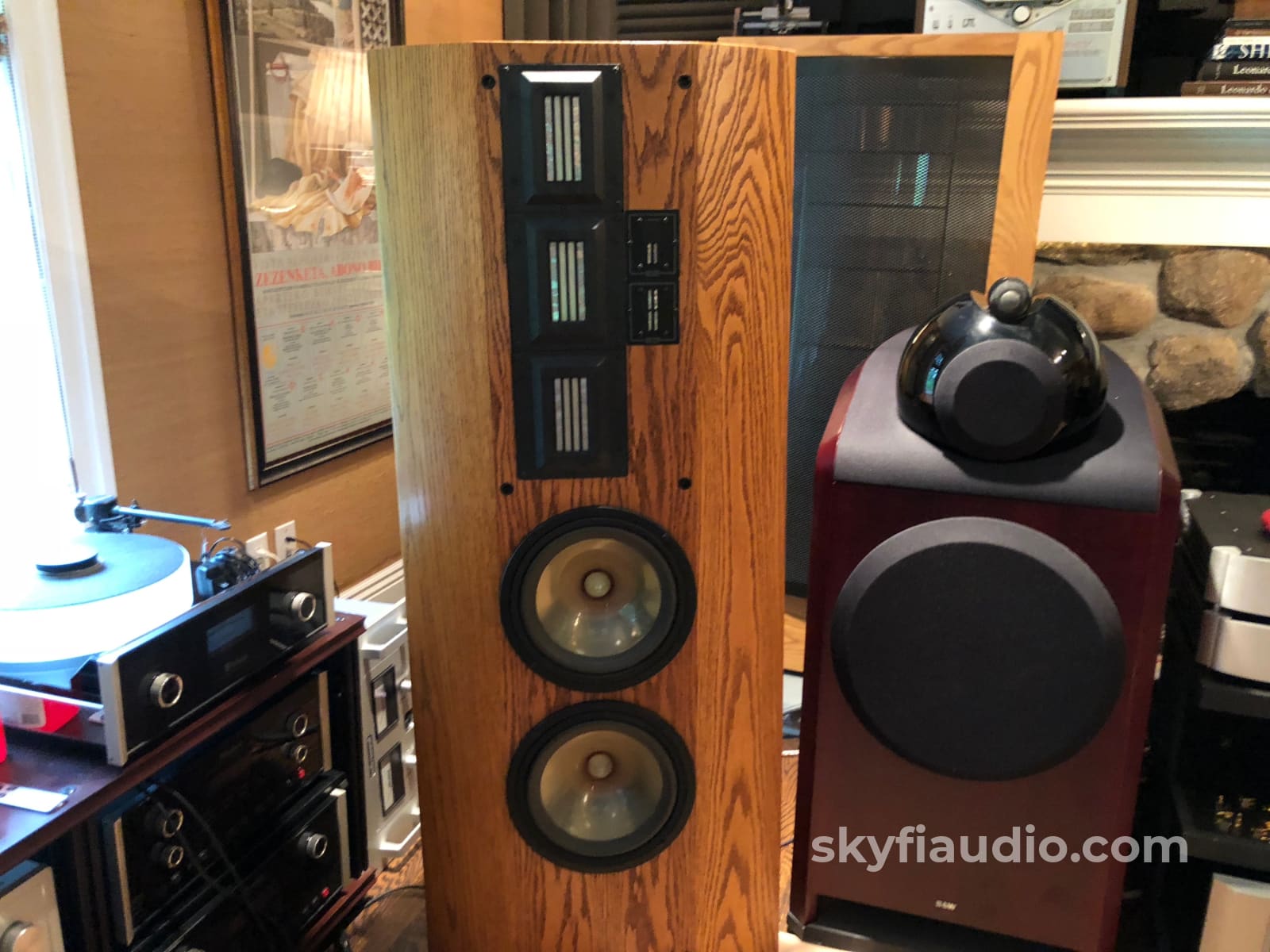 Infinity Reference Standard Rs Ii-B Vintage Ribbon Speakers With Lf Eq Near Perfect