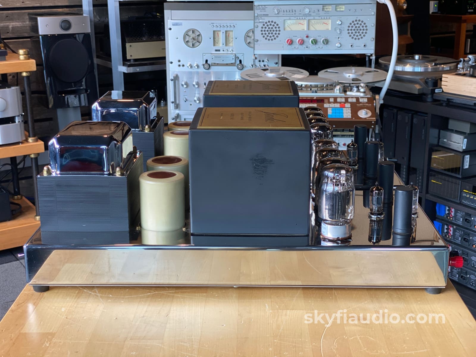 Jadis Ja80 Tube Monoblocks W/Sound Anchor Stands - Made In France Amplifier