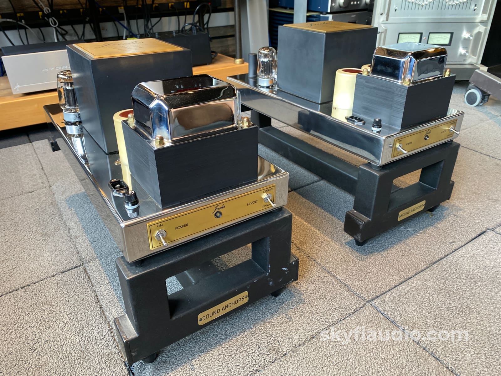 Jadis Ja80 Tube Monoblocks W/Sound Anchor Stands - Made In France Amplifier
