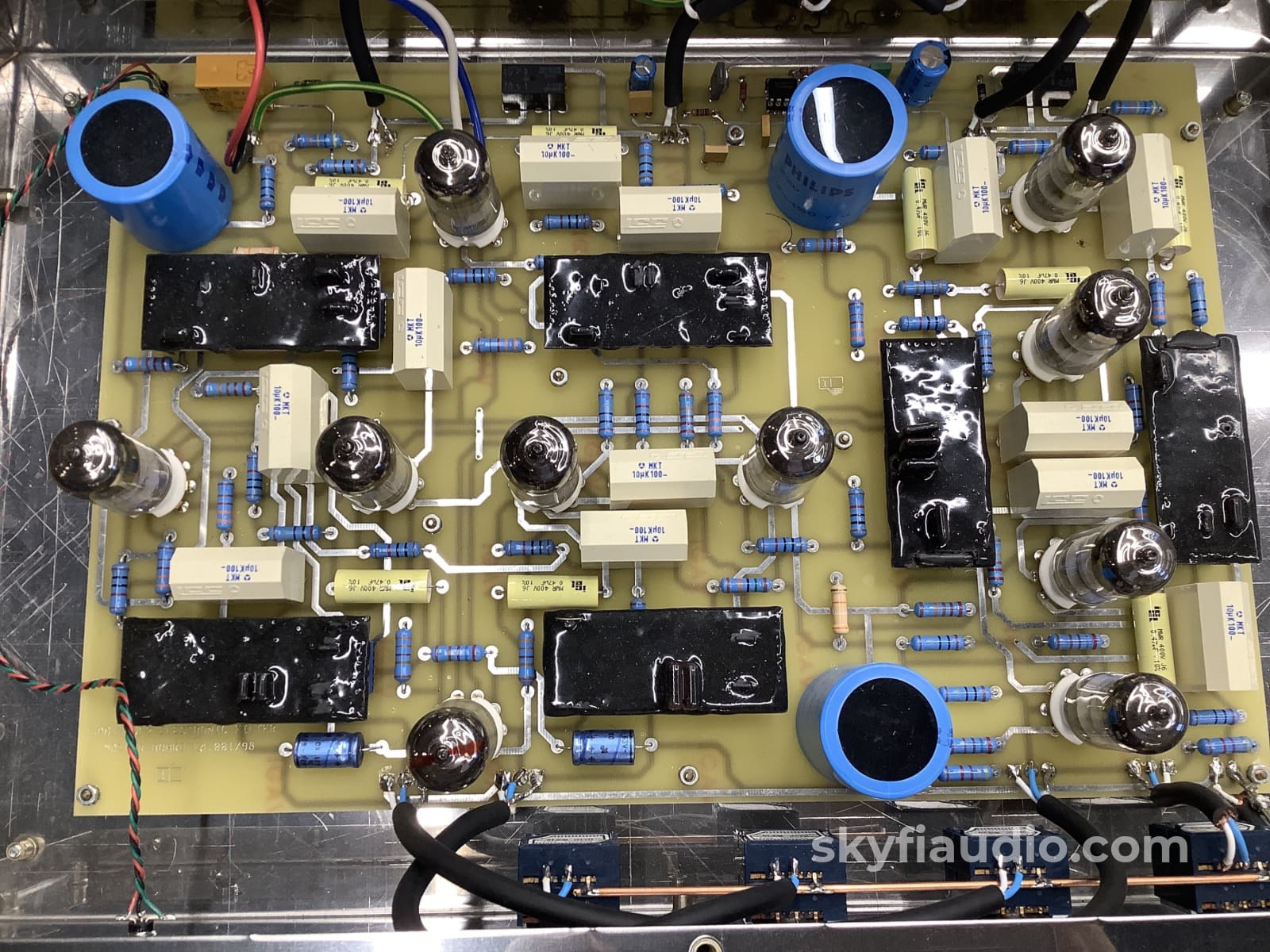 Jadis Jf2 Tube Electronic 4-Way Crossover - 4 Chassis Dual Mono Setup Including Power Supplies