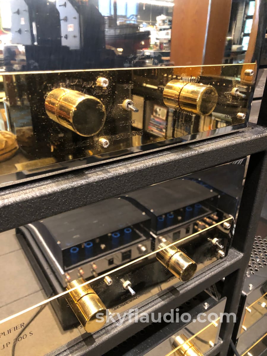 Jadis Jp200S Four Chassis Tube Preamp - All Balanced Like New Ultra Rare Preamplifier