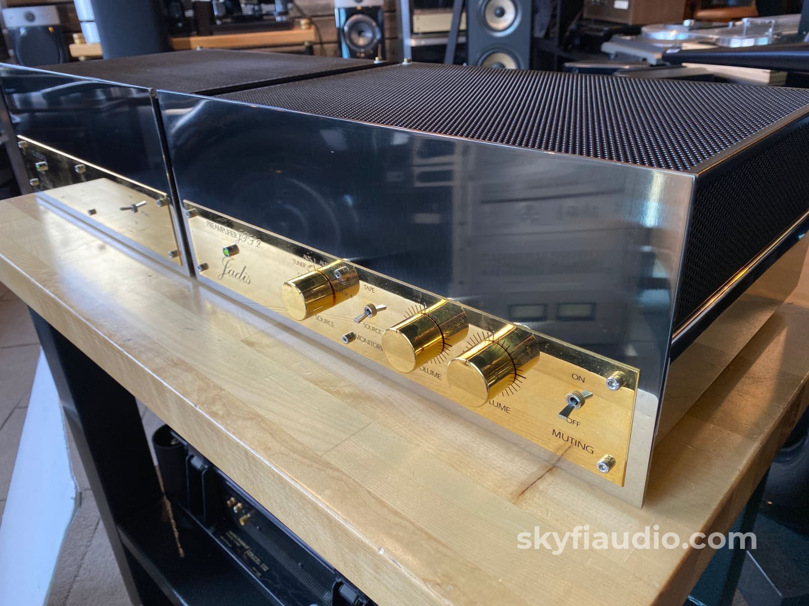 Jadis Jps2 - Dual Chassis Line Stage Preamplifier System Nos (New Old Stock)