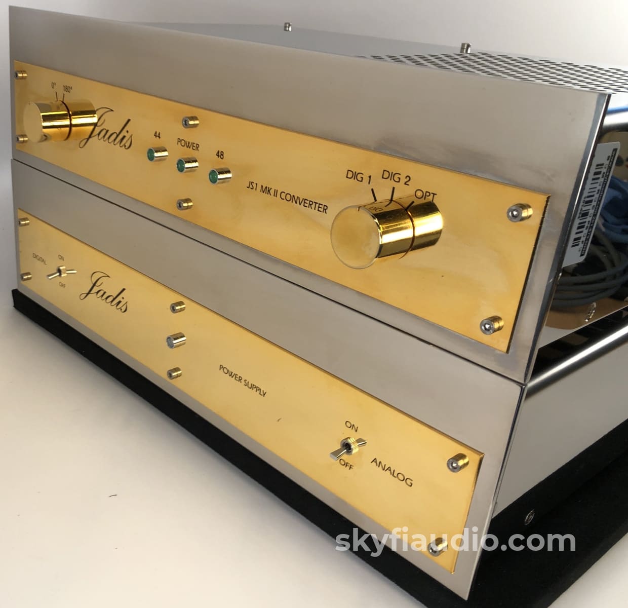 Jadis Js1 Mkii Dual Chassis Dac - Demo Unit And Like New Cd + Digital