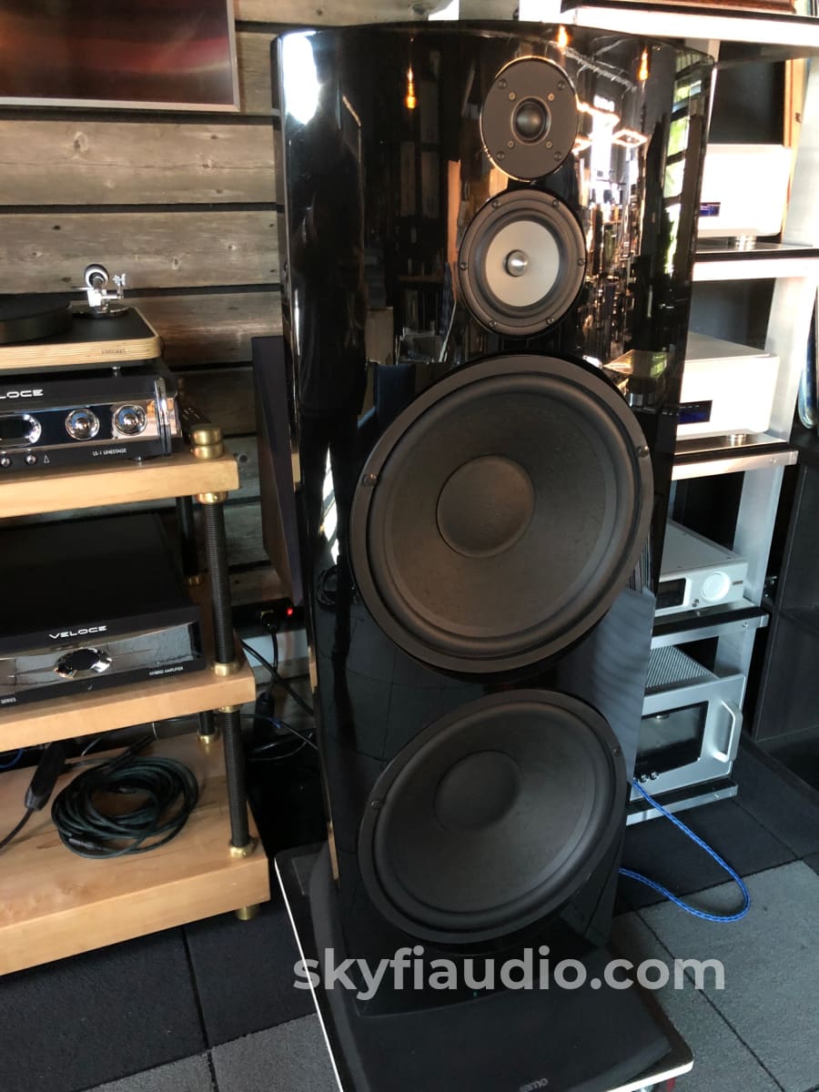 Jamo R909 Reference Speakers In Gloss Black - Made Denmark Open Baffle Design With Dual 15 Woofers