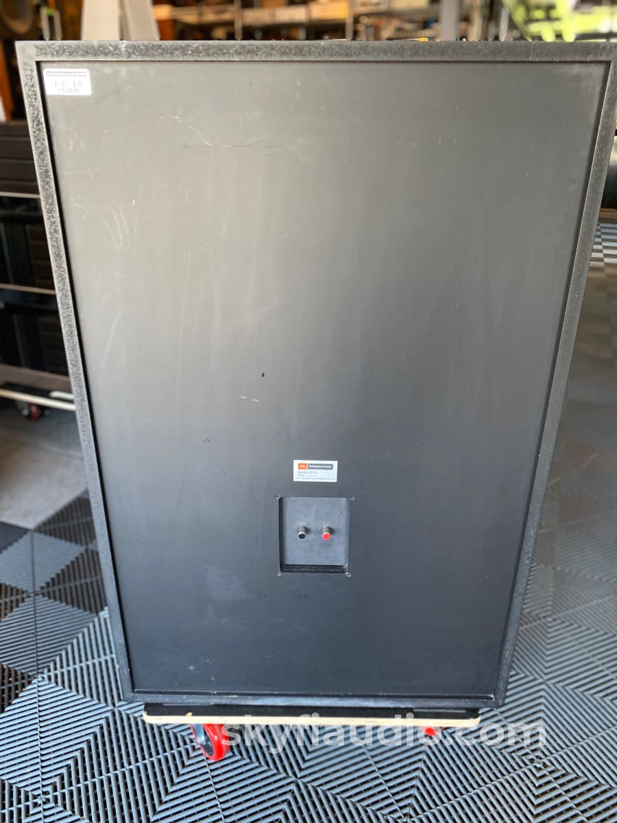 Jbl 4518 Professional Series 18 Subwoofer - Perfect For 4343 Speakers Or Similar