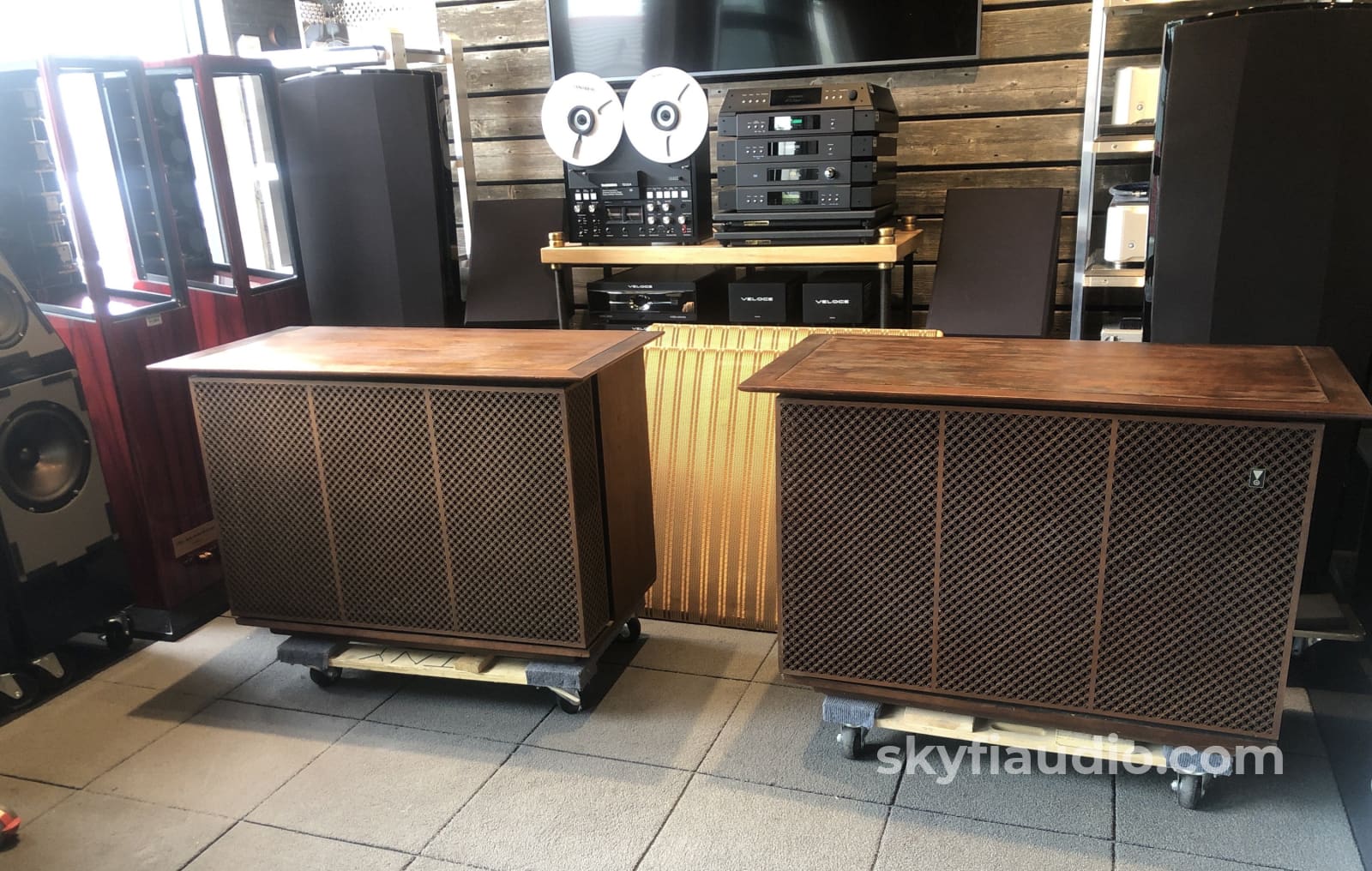 Jbl C50 Olympus Vintage Speakers From Jbls Golden Era