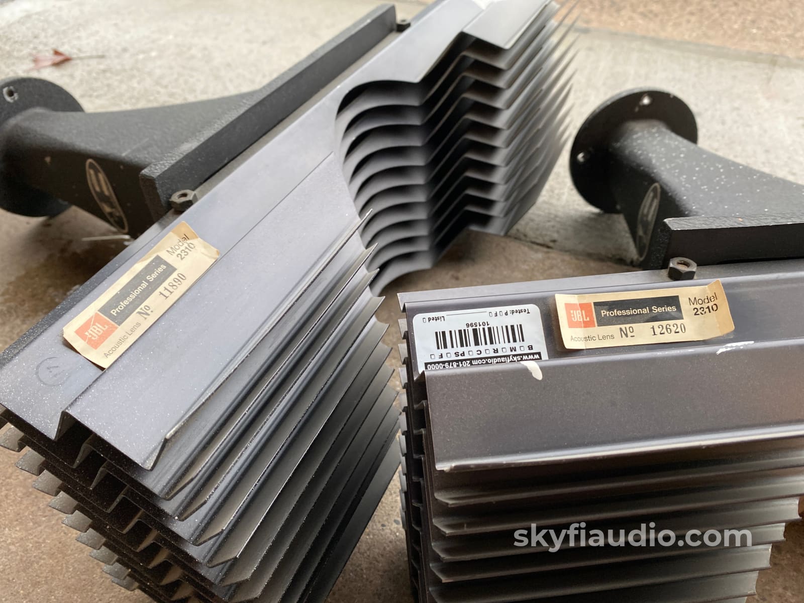 Jbl Set Of Model H5039 Horns And 2310 Lenses Speakers
