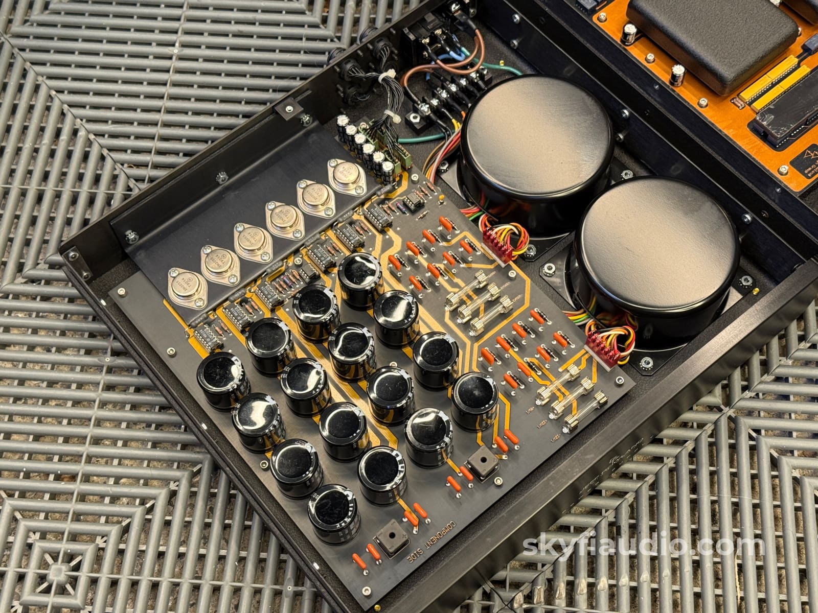 Jeff Rowland Consummate Two Piece Preamplifier - Flagship - Preamplifier