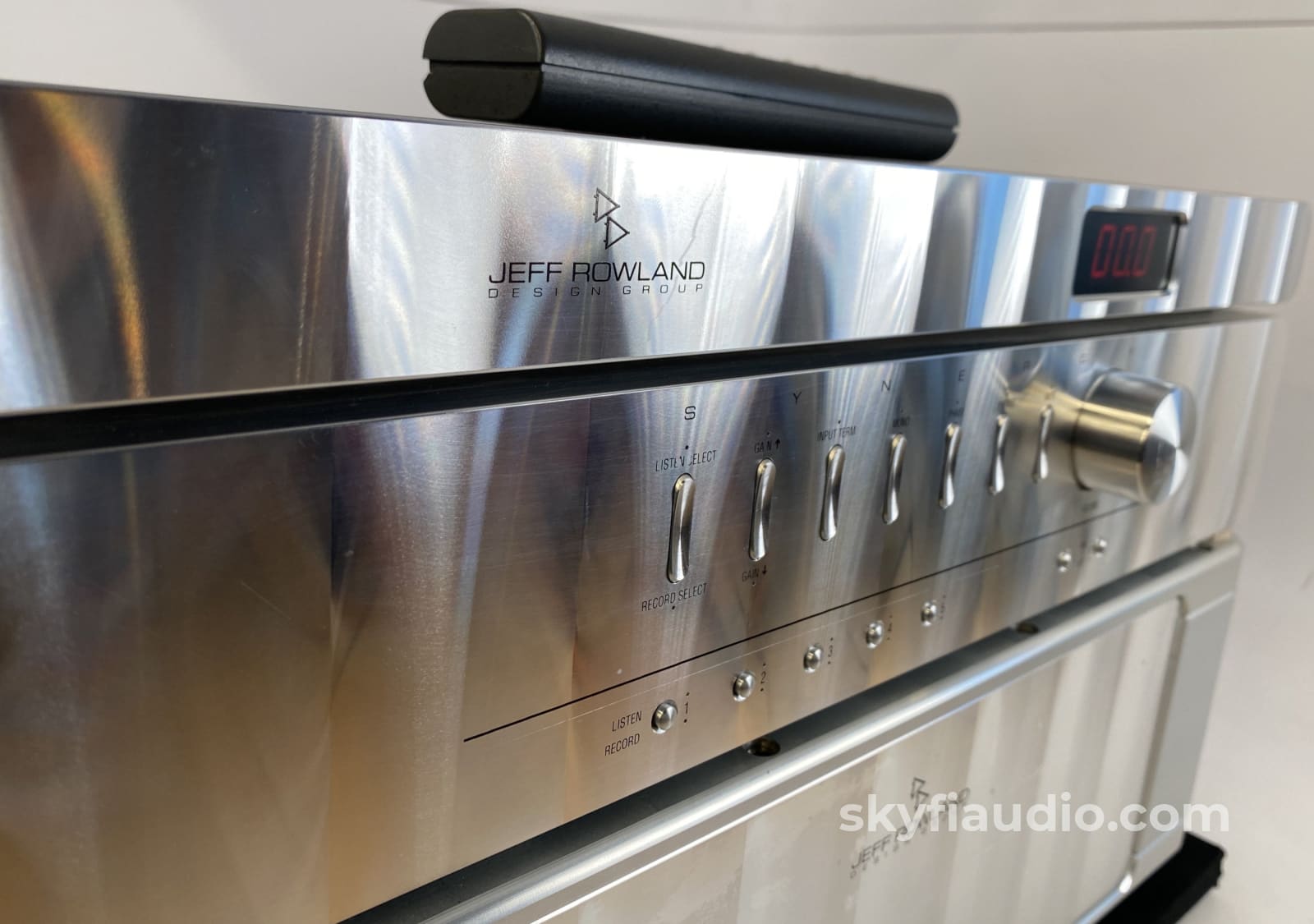 Jeff Rowland Synergy Mkii Two Piece Preamplifier With Remote