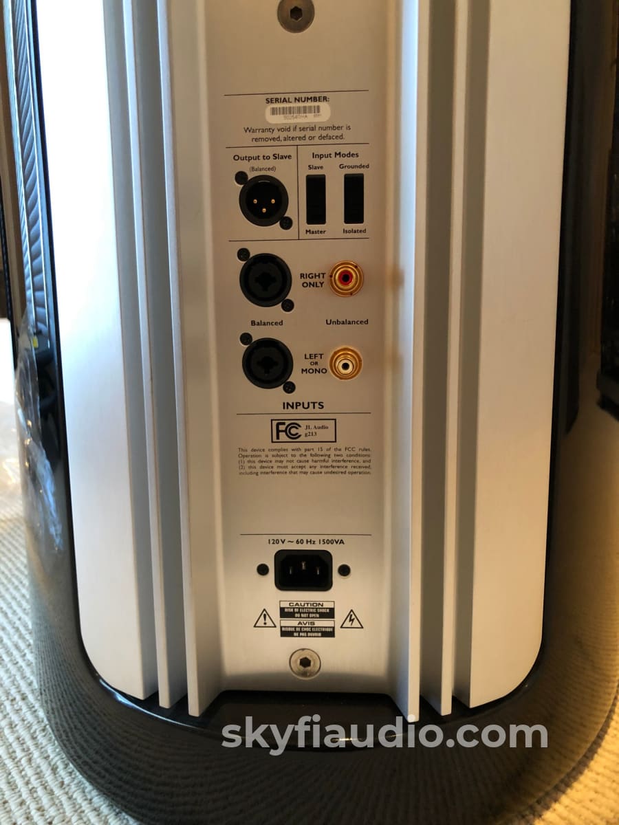 Jl Audio Gotham Reference Subwoofer In Original Crate (1 Of 2) Speakers