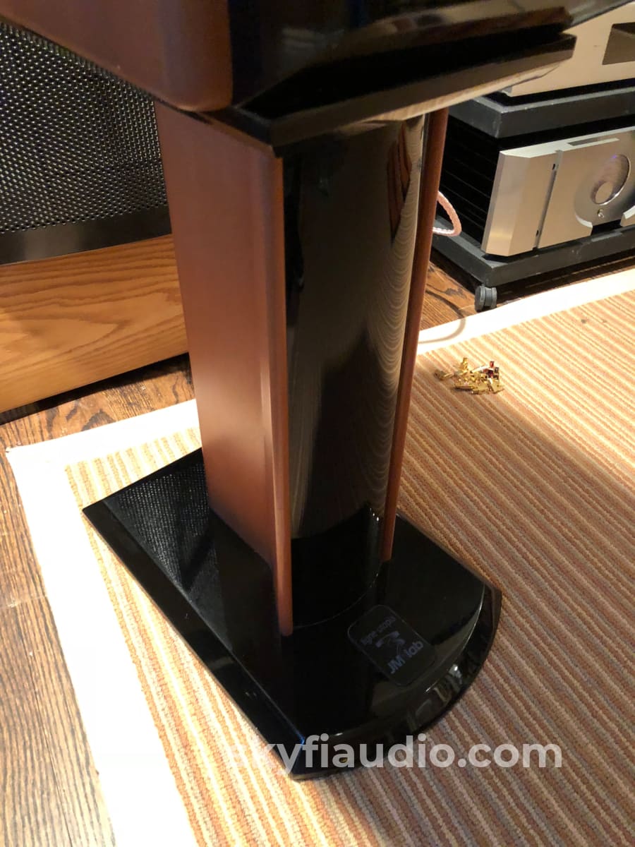 Jm Lab (Focal Audio) Mini Utopia Speakers With Stands