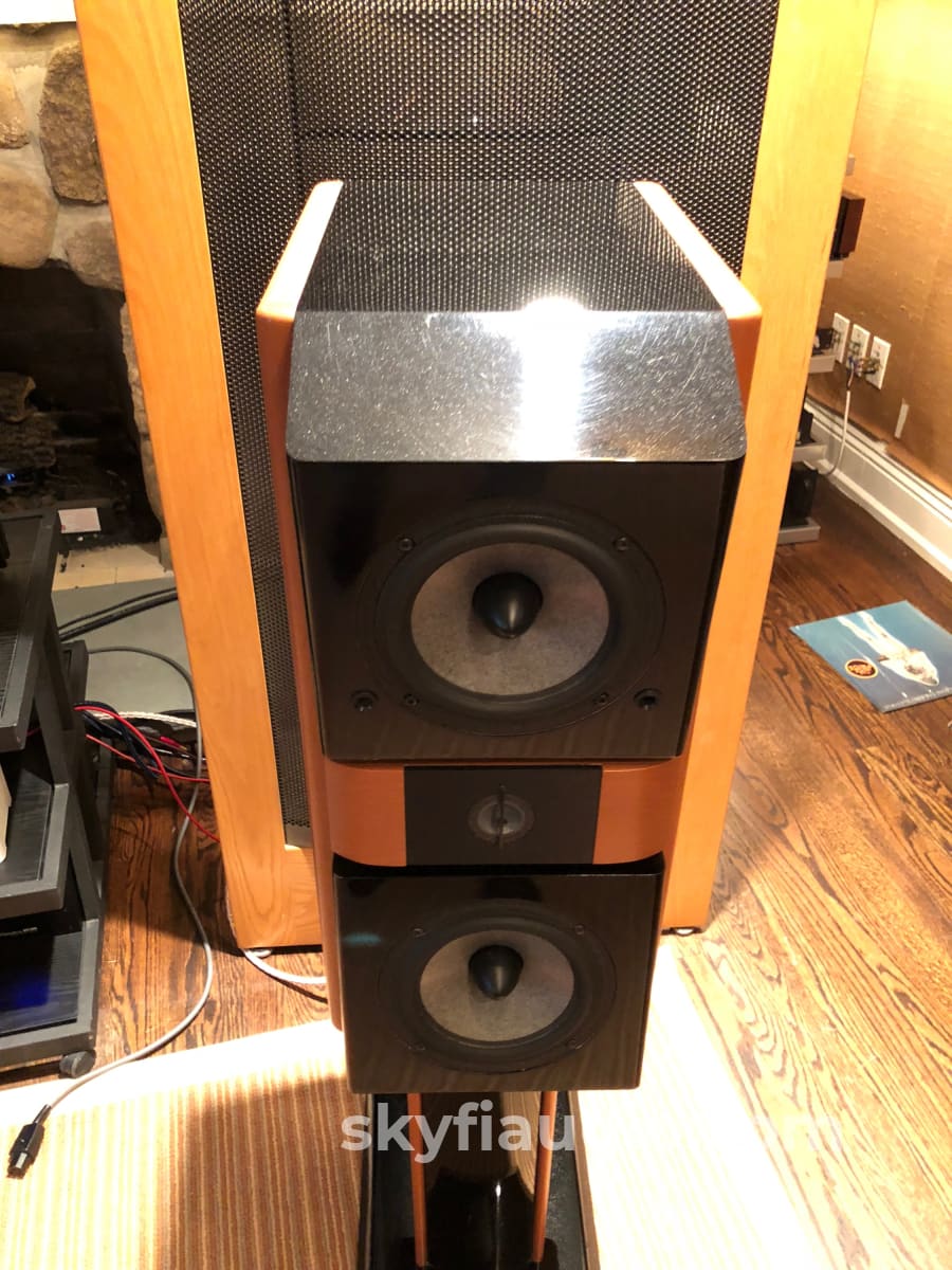 Jm Lab (Focal Audio) Mini Utopia Speakers With Stands