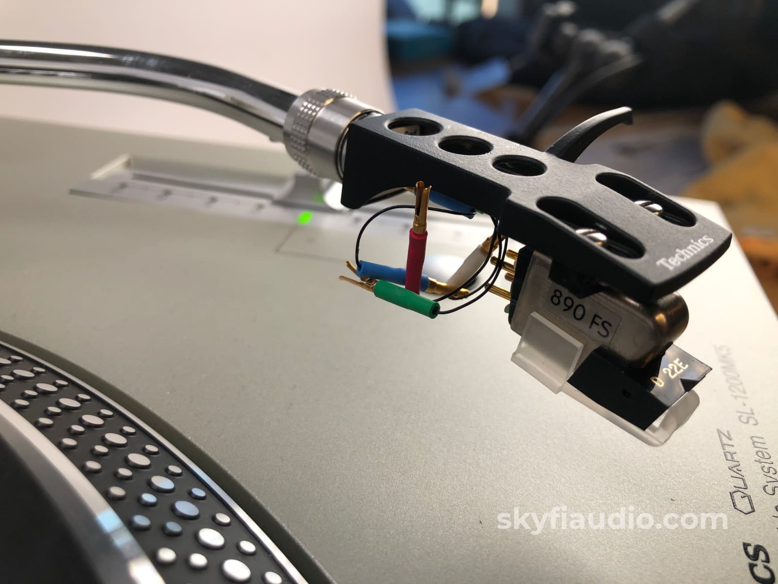 Kab Electro-Acoustics / Technics Sl-1200Mk5 Audiophile Standard Turntable - Direct Drive And Highly