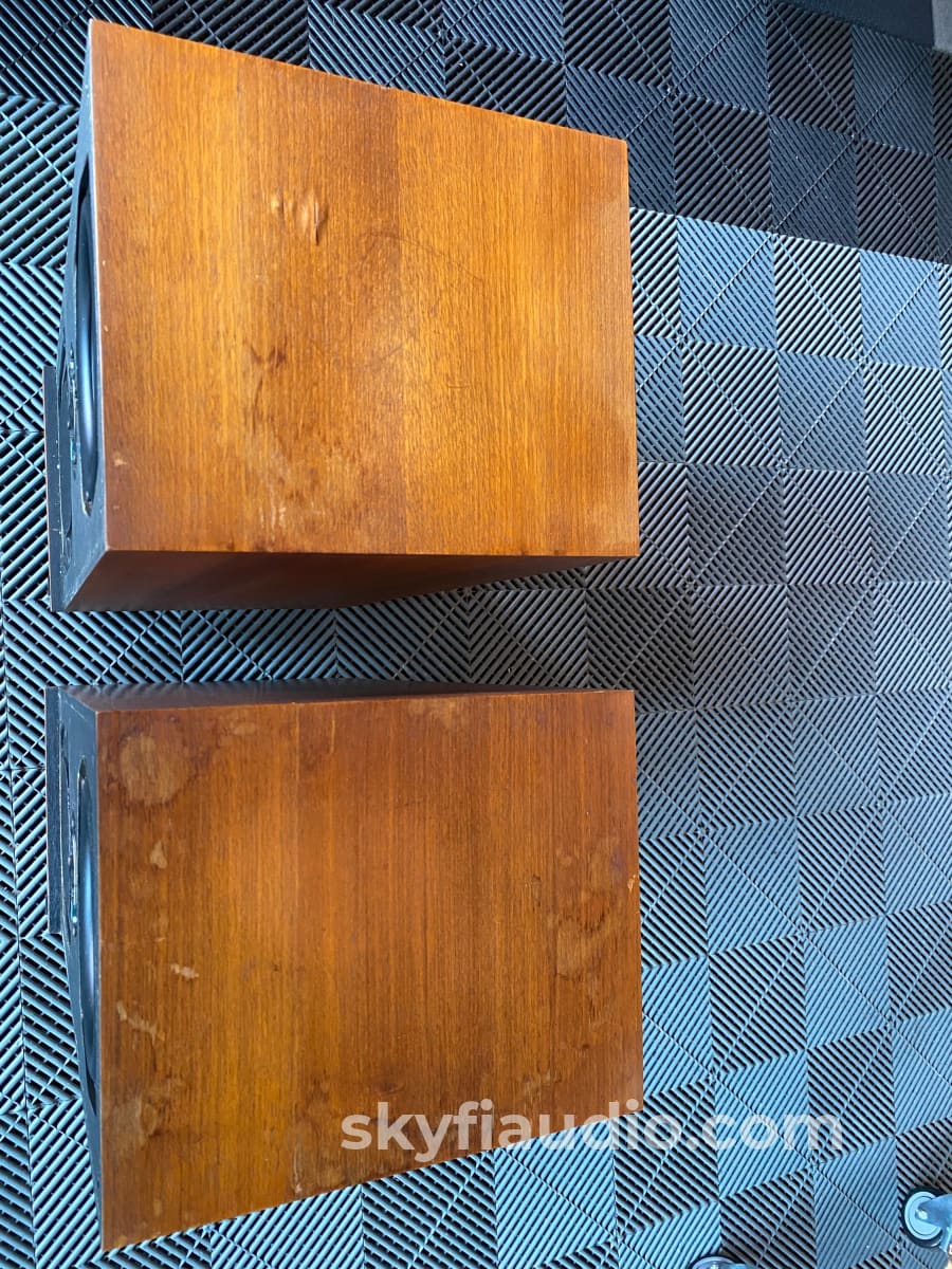 Kef Calinda Vintage Speakers