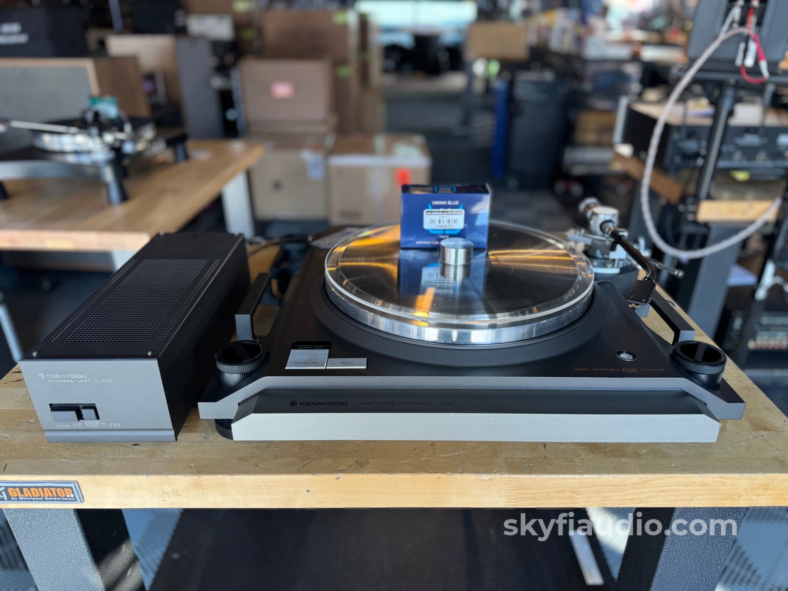 Kenwood L-07D Turntable - Rare and Serviced Turntable