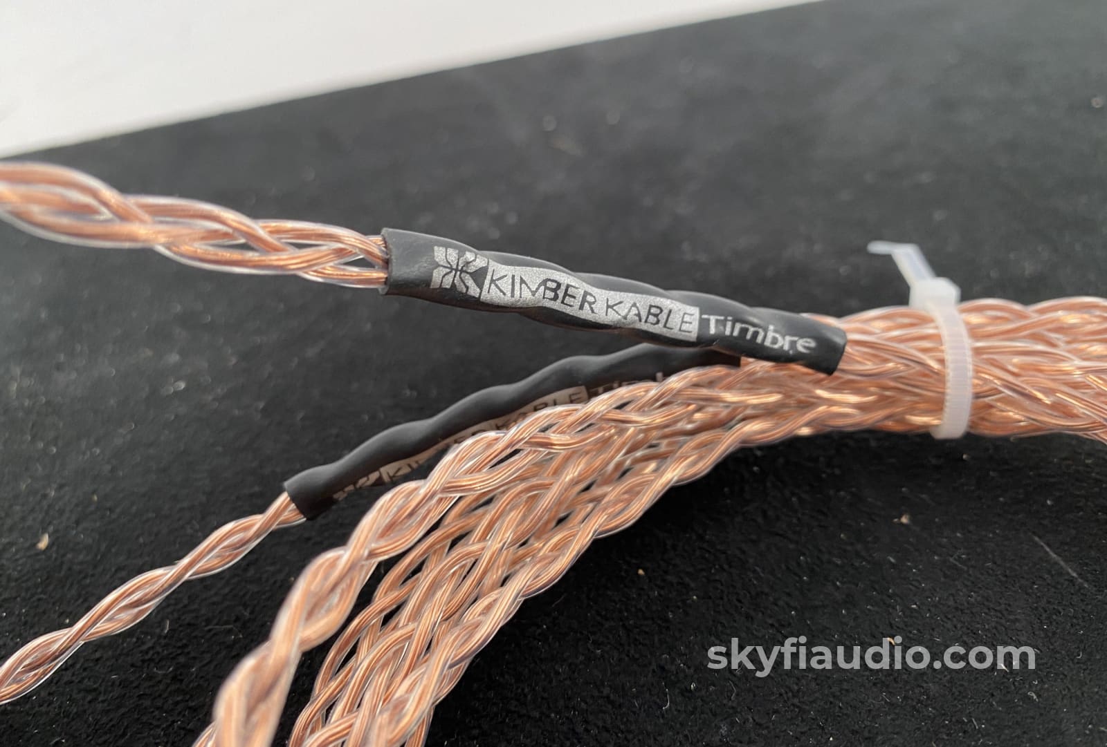 Kimber Kable Base Series - Timbre Interconnects With Rcas 2M Cables