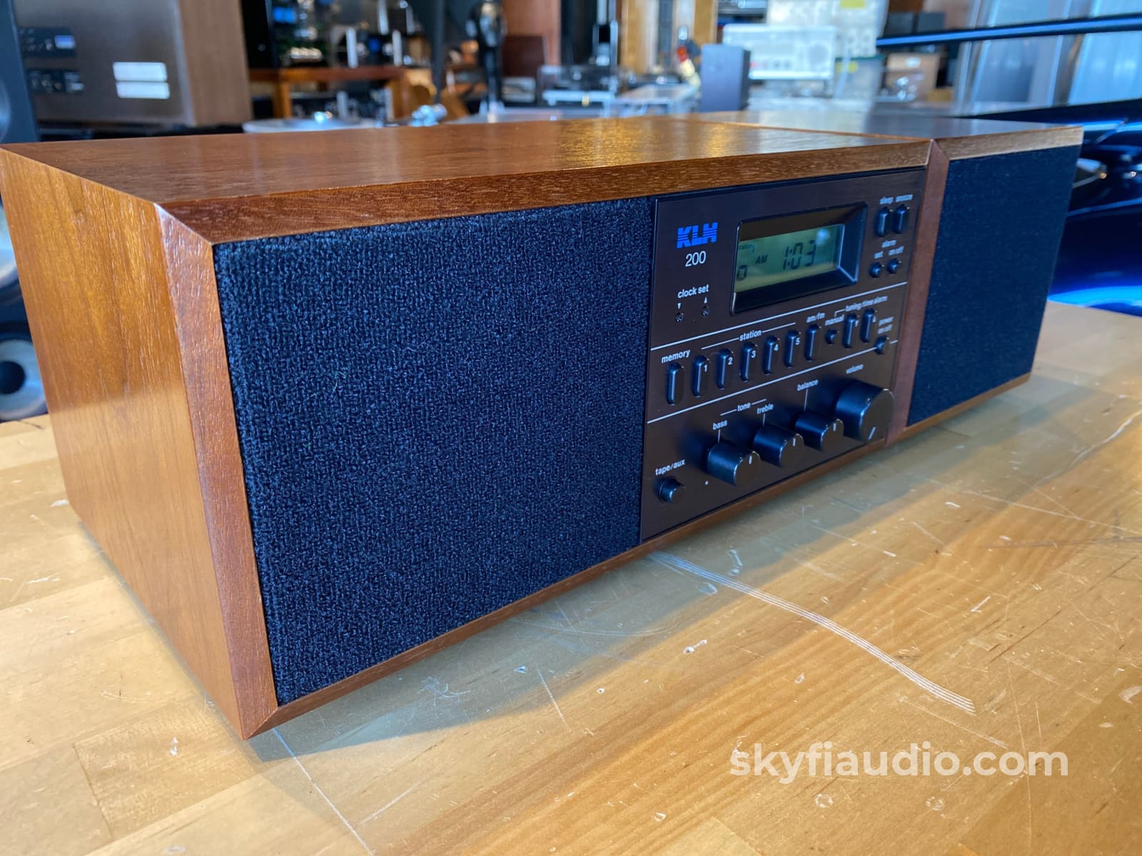 Klh Model 200 Vintage Am/Fm Stereo Integrated Amplifier