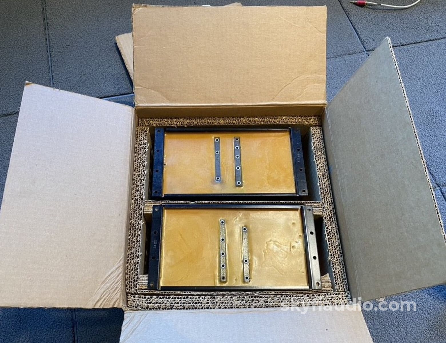 Klh Model 9 Electrostatic Speakers Complete Set!