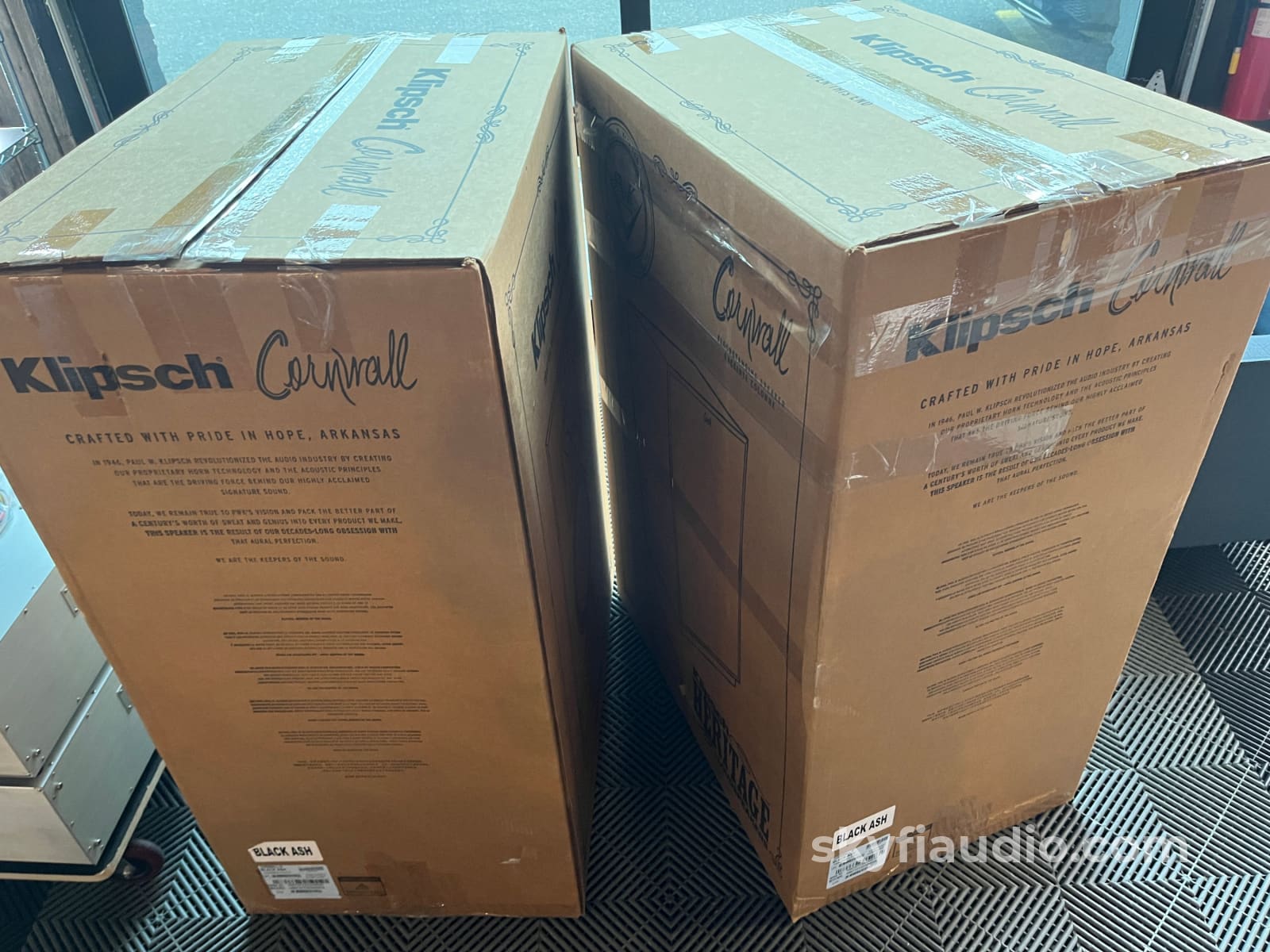 Klipsch Cornwall IV Heritage Series Speaker Pair (Black Ash) - Pre-Loved Speakers