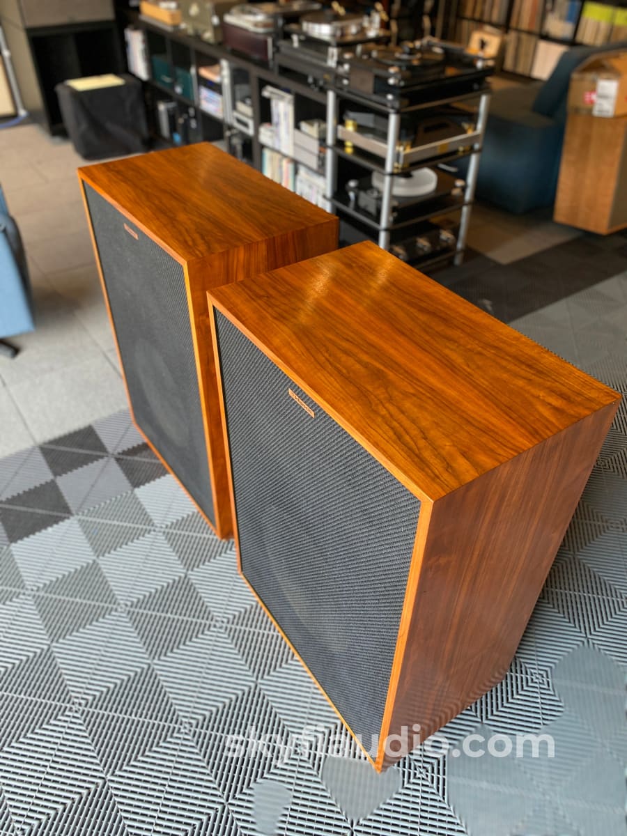 Klipsch Cornwall Vintage Speakers - Near Mint Survivor Set Wow