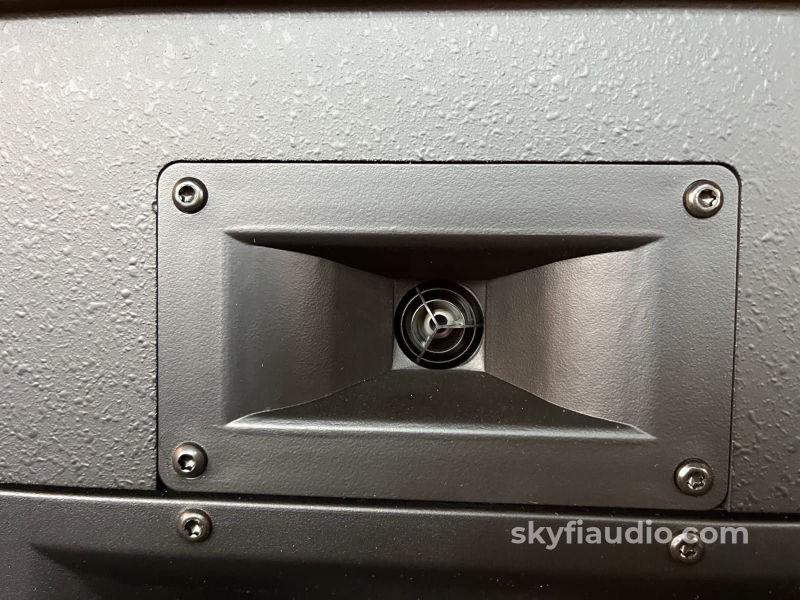 Klipsch Forte Loudspeakers - Pre-Loved - Discontinued Cherry Finish Speakers