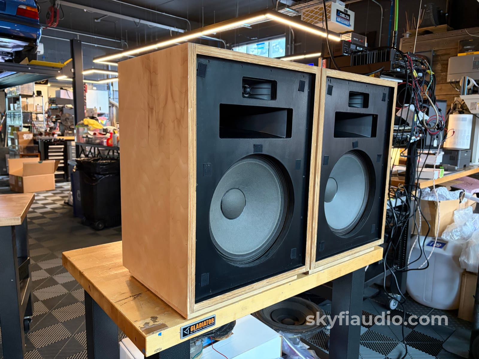 Klipsch Heresy I HBR - Lightly Sanded Original Finish Speakers