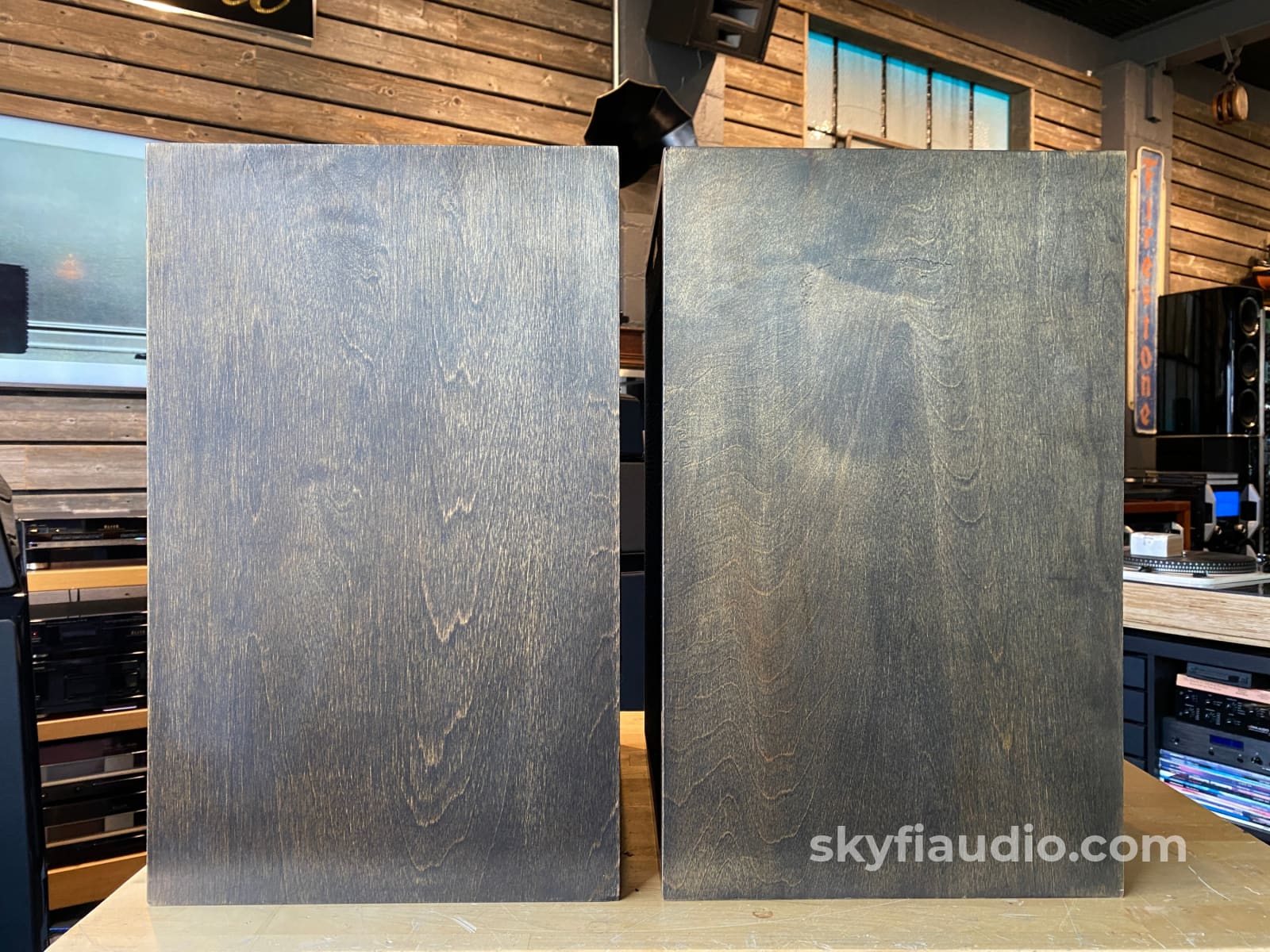 Klipsch Heresy Ii Vintage Speakers - Distressed Birch Espresso Finish One Of A Kind