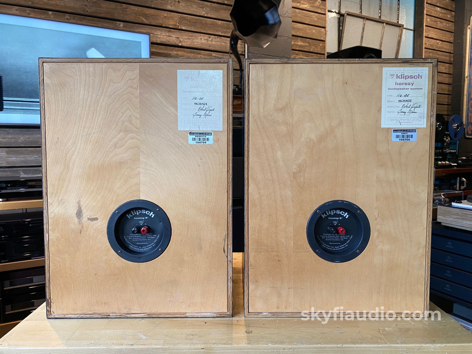 Klipsch Heresy Ii Vintage Speakers - Distressed Birch Espresso Finish One Of A Kind