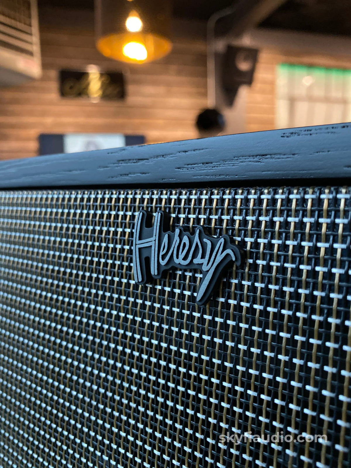 Klipsch Heresy Iv Heritage Series Speakers (Pair) - New In Box