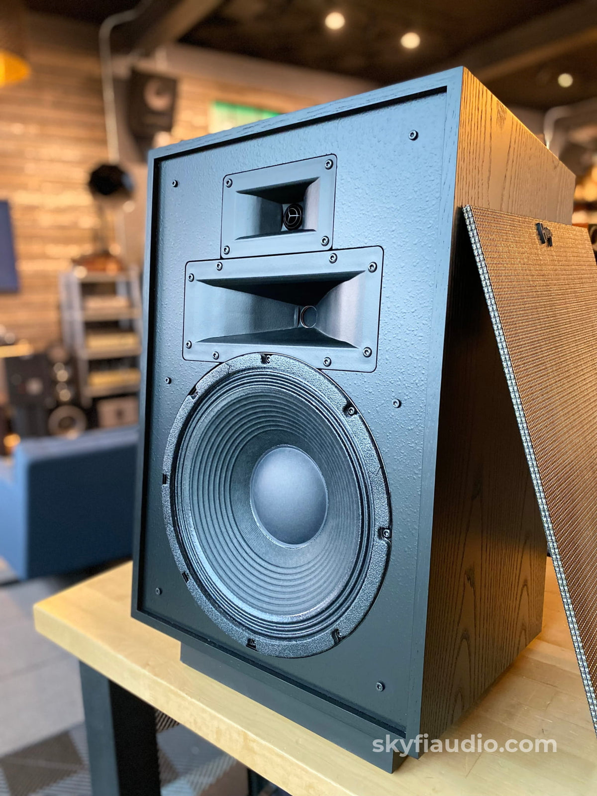 Klipsch Heresy Iv Heritage Series Speakers (Pair) - New In Box
