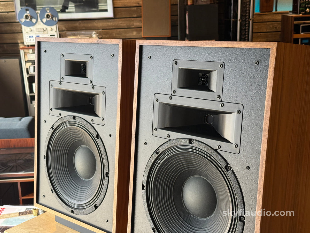Klipsch Heresy IV Speakers American Walnut- Pre-Loved - Speakers