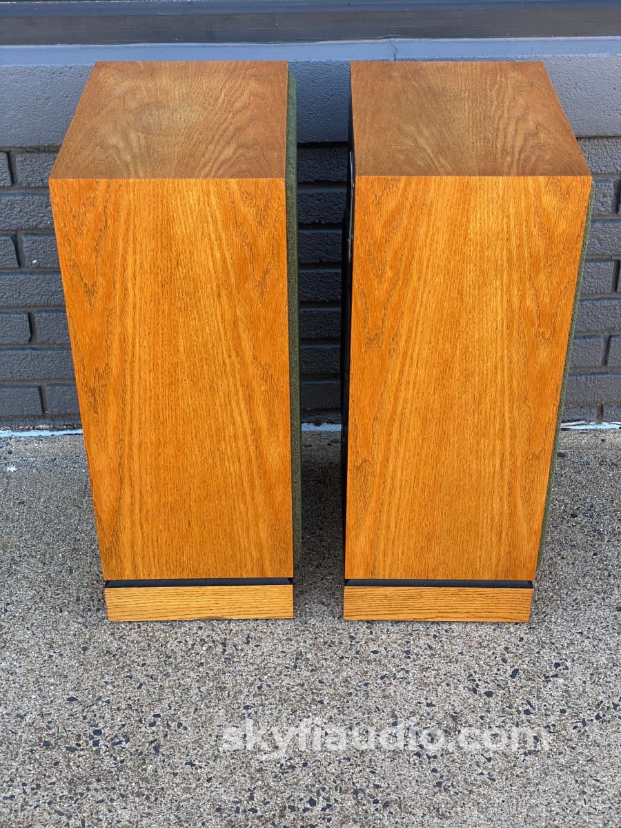 Klipsch Kg4 Vintage Speakers In Oak - Serviced
