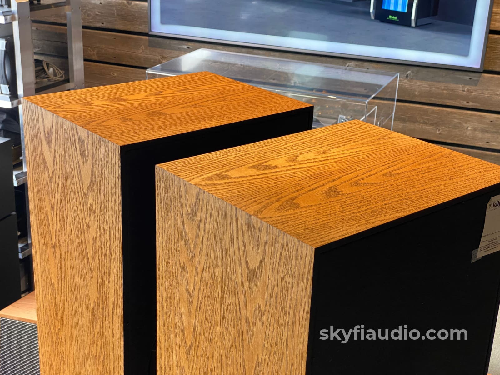 Klipsch Quartet Vintage Floor Standing Speakers - Oak Oil Finish