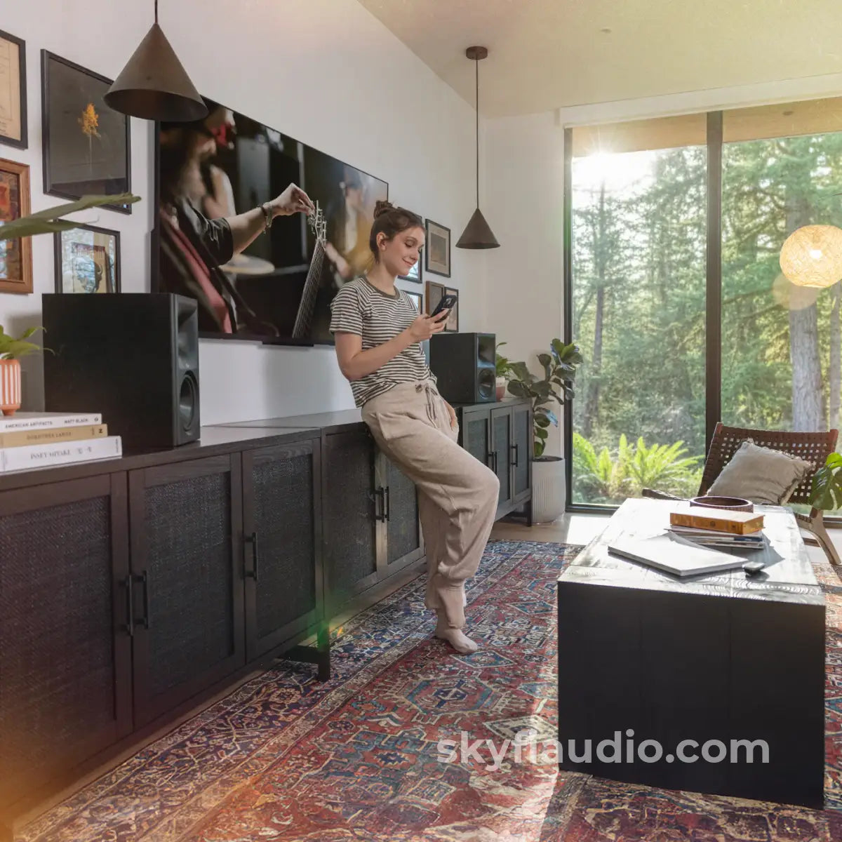 Klipsch ’The Sevens II’ Powered Speakers W/Phono and Streaming - NEW Speakers