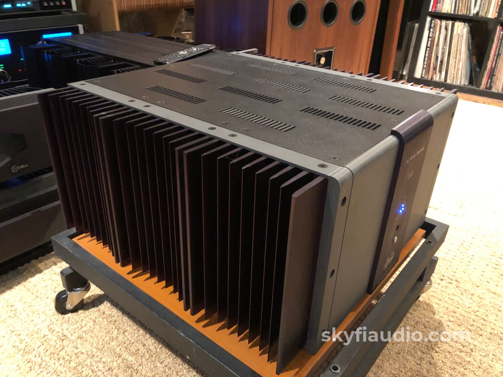 Krell Fpb-300 Amplifier - Class A Powerhouse! 300W At 8 Ohms 1200W 2
