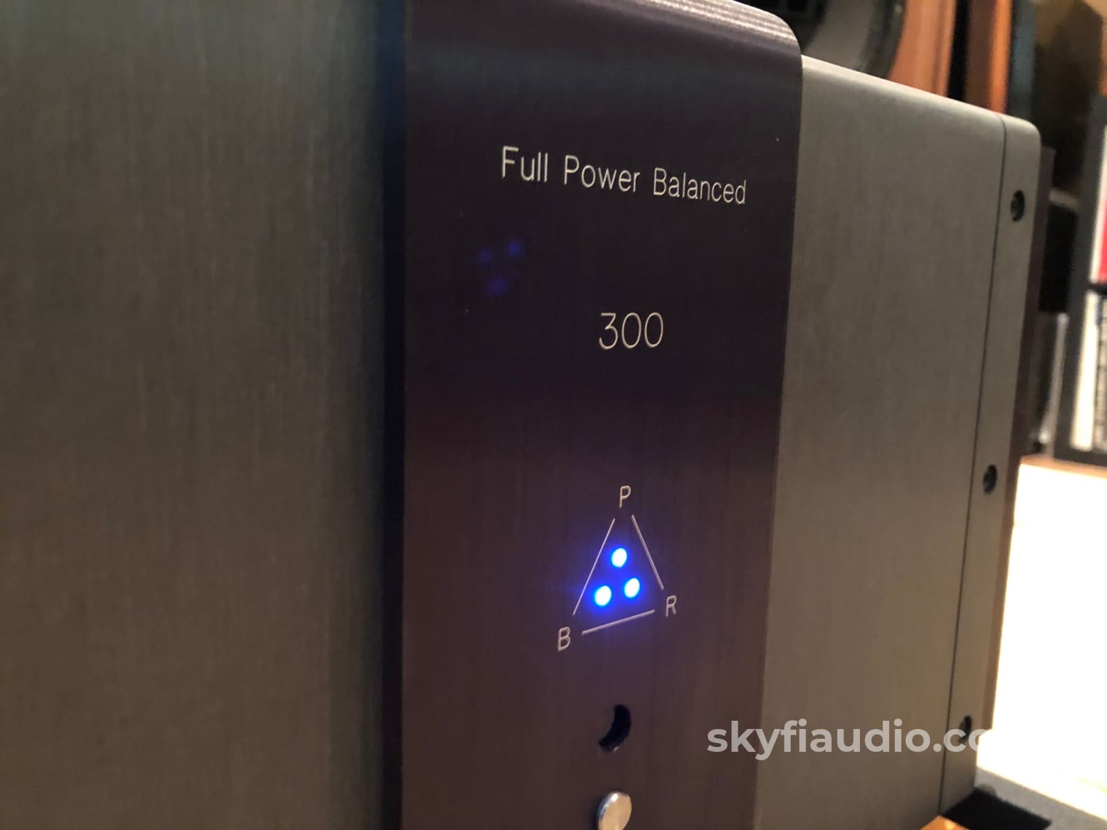 Krell Fpb-300 Amplifier - Class A Powerhouse! 300W At 8 Ohms 1200W 2