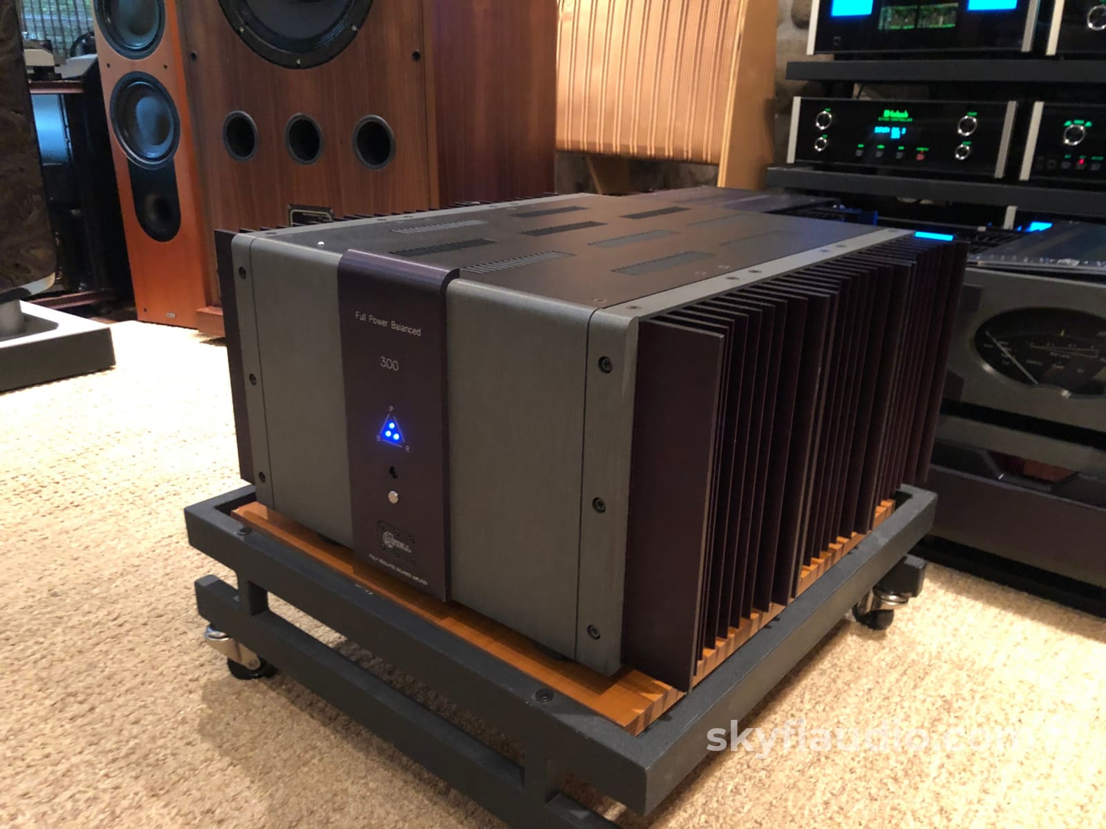 Krell Fpb-300 Amplifier - Class A Powerhouse! 300W At 8 Ohms 1200W 2