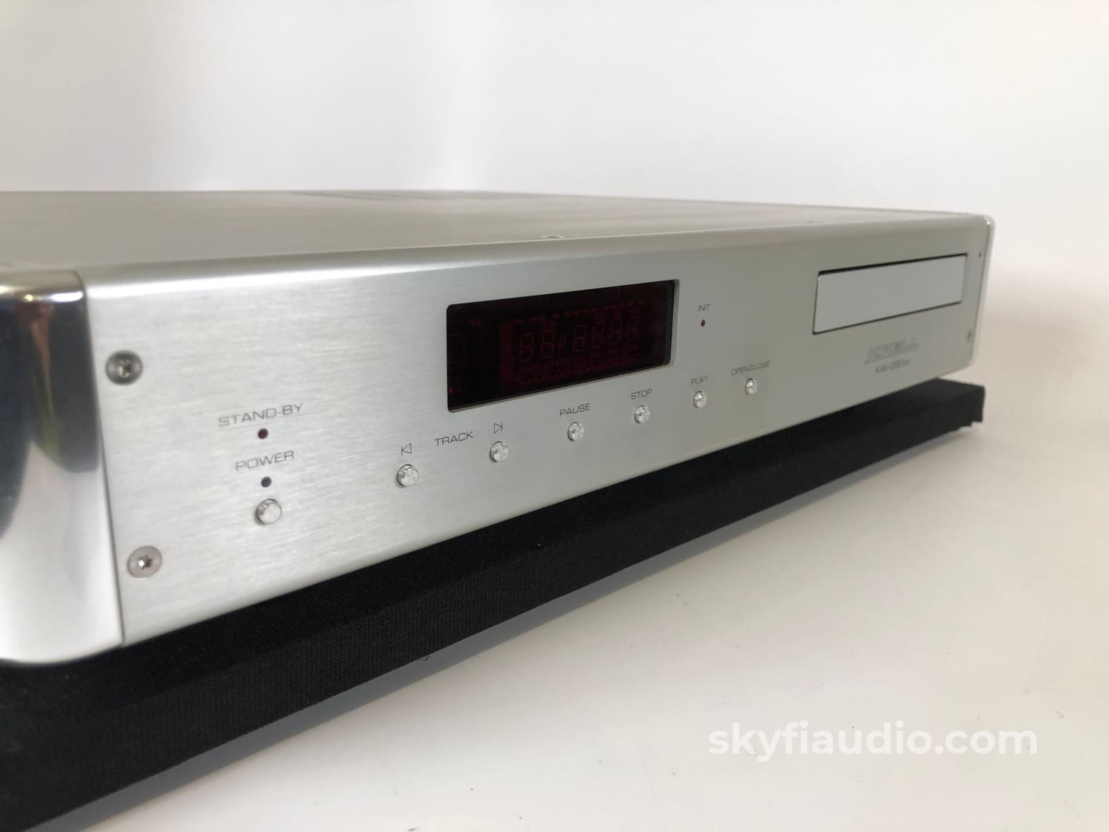 Krell Kav-280Cd Cd Player With Quad 24-Bit Burr-Brown Pcm-1704S (A) + Digital
